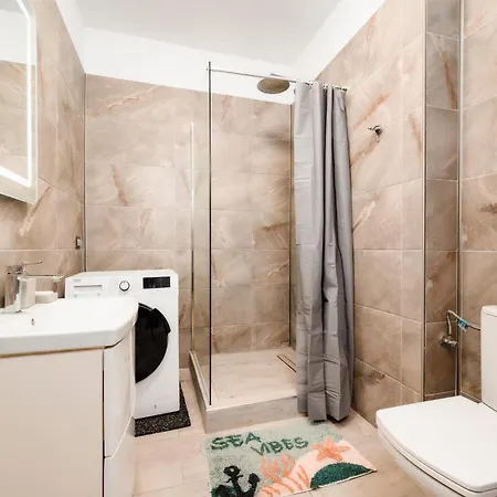 Front Bliss Cu Piscina Incalzita Gym Apartment *