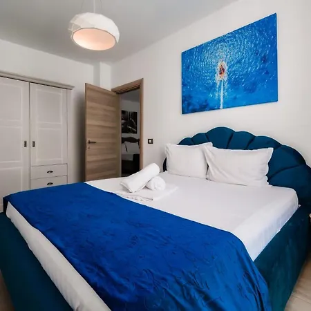 Front Bliss Cu Piscina Incalzita Gym Apartment Navodari